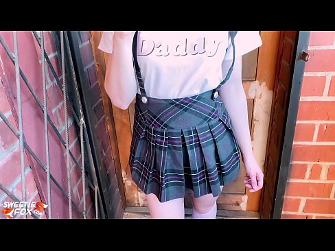 ❤️ Schoolgirl Sucks nws dick tob thiab fucks es tsis txhob ntawm chav kawm. ❤️  Russian porn  ntawm peb  ❌️ Ib